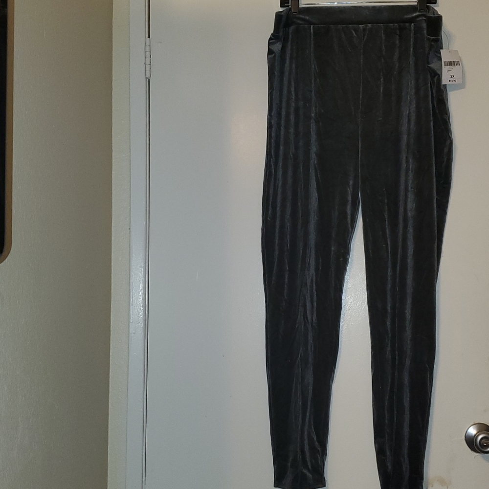 Forever 21 Stretchy Velour Dark Grey Leggings